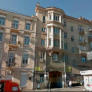 Apartment On Lva Tolstogo, Kyiv