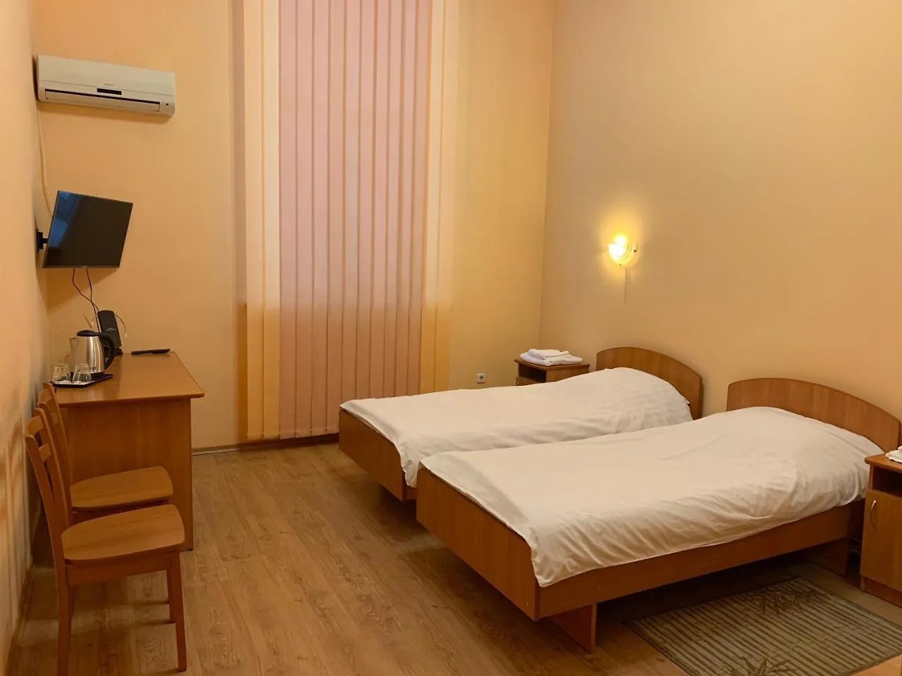 Inn On Zhytomyrska Kyiv 2*,  Ukraine