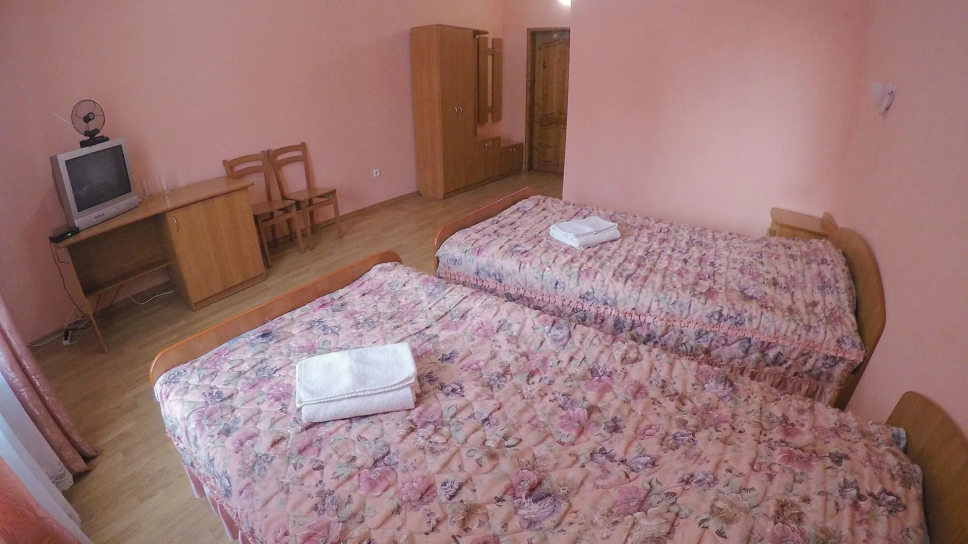 קייב Inn On Zhytomyrska 2*,  אוקראינה
